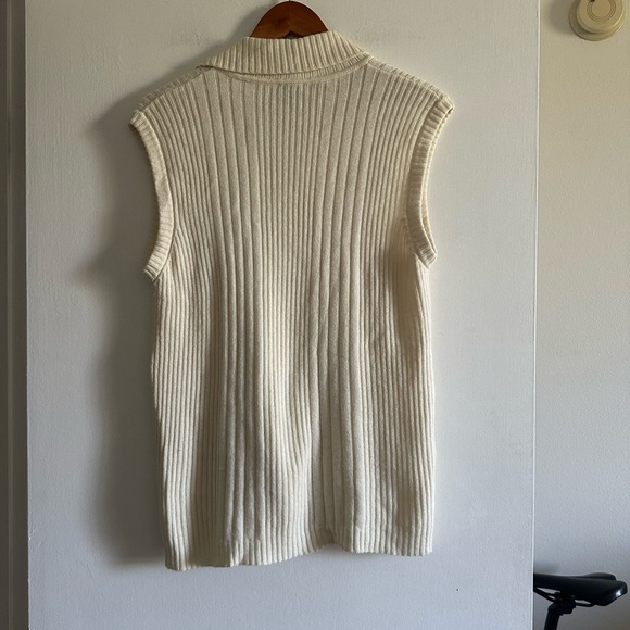 Vintage Stephan Janson Italian Designer Ivory Asymmetrical Zip Up Sweater Vest - Picture 3 of 6